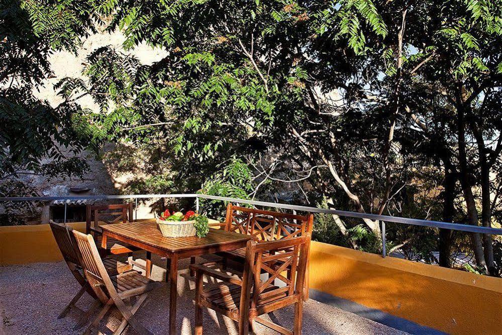 Hotel Cuevas Rurales Bardeneras à Valtierra Extérieur photo